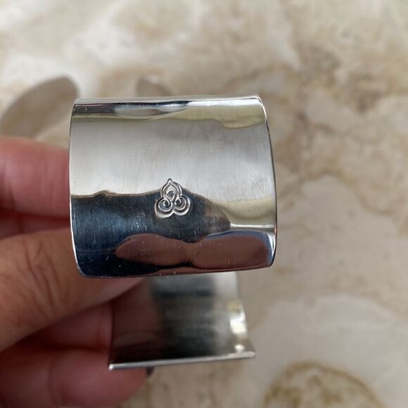 Stainless Steel Cuff Bracelets set of 2 - Picture 5 of 12